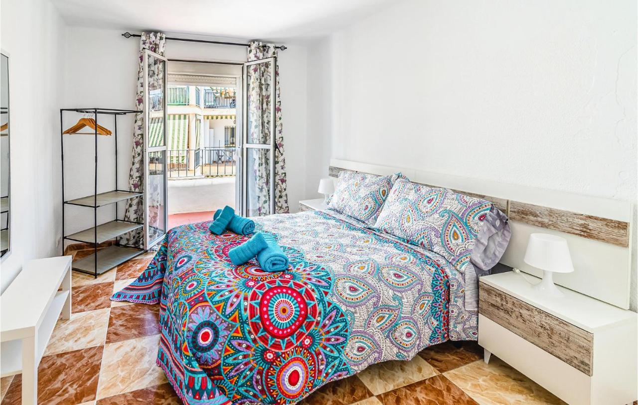 Beautiful Apartment In Cordoba With Kitchenette Dış mekan fotoğraf