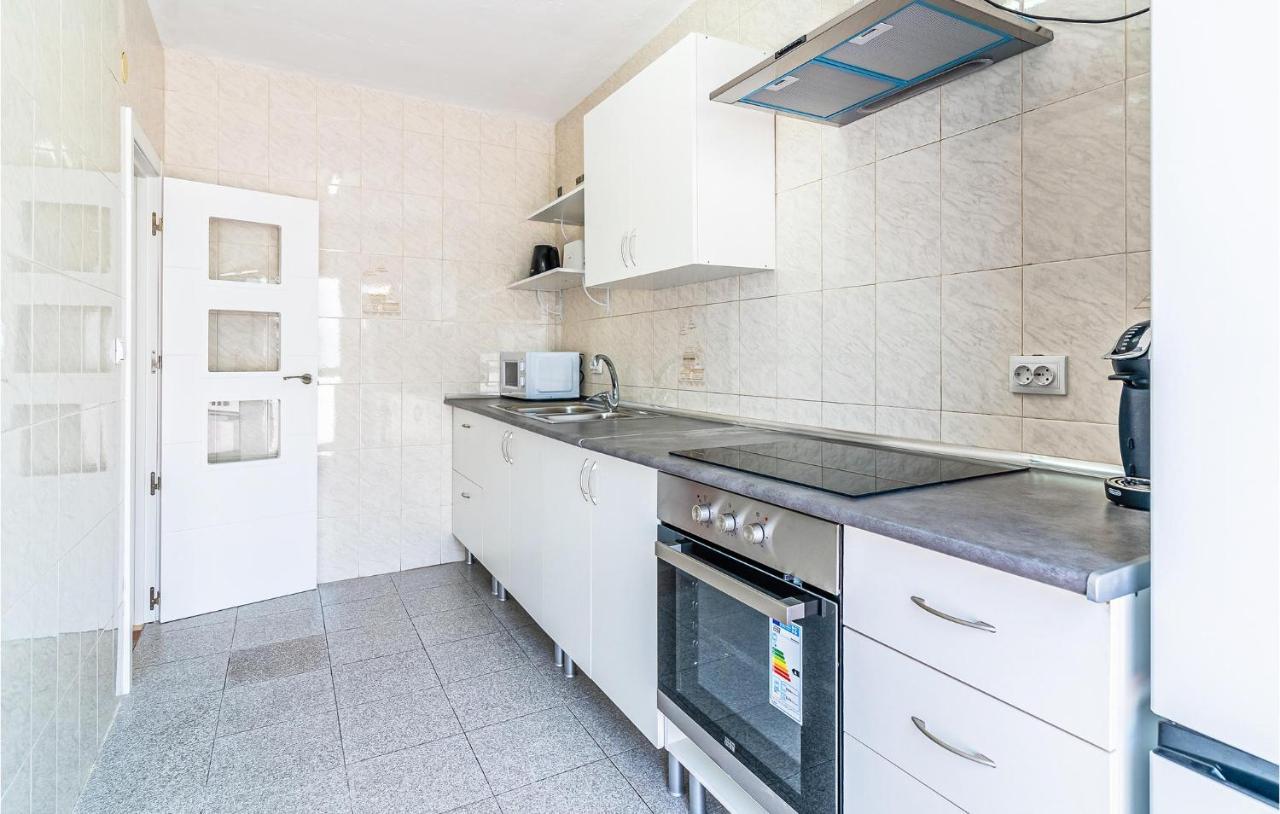 Beautiful Apartment In Cordoba With Kitchenette Dış mekan fotoğraf